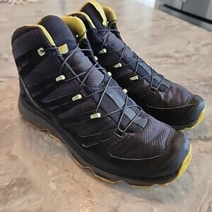 Mens Salomon Boots Size 10 Black Yellow